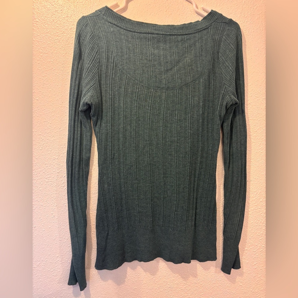 Green Ribbed Long Sleeve Top - Picture 2 of 3